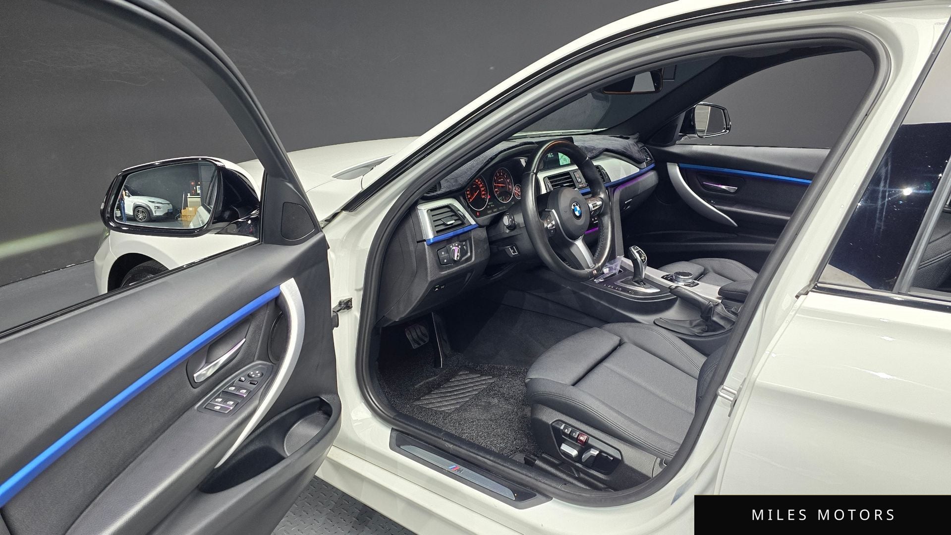 BMW 3 Series (F30) 2017 — миниатюра 11