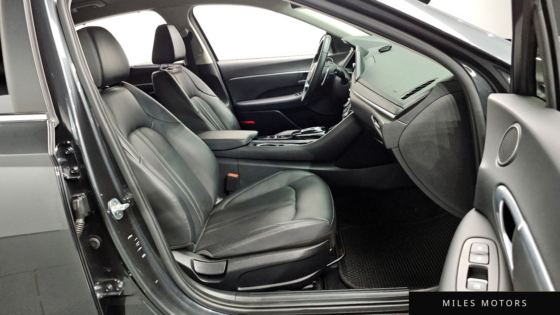 Hyundai Sonata 2020 — миниатюра 16