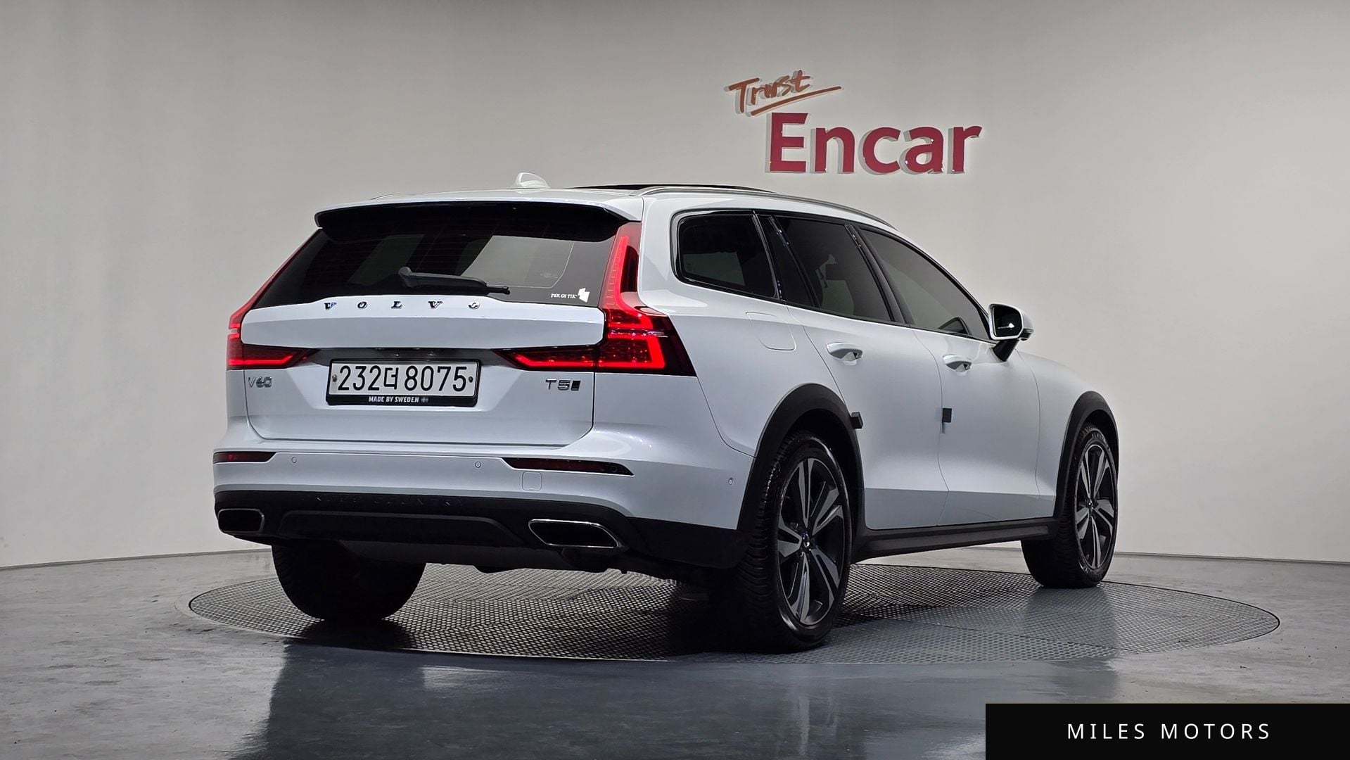 Volvo V60 크로스컨트리 2020 — миниатюра 2