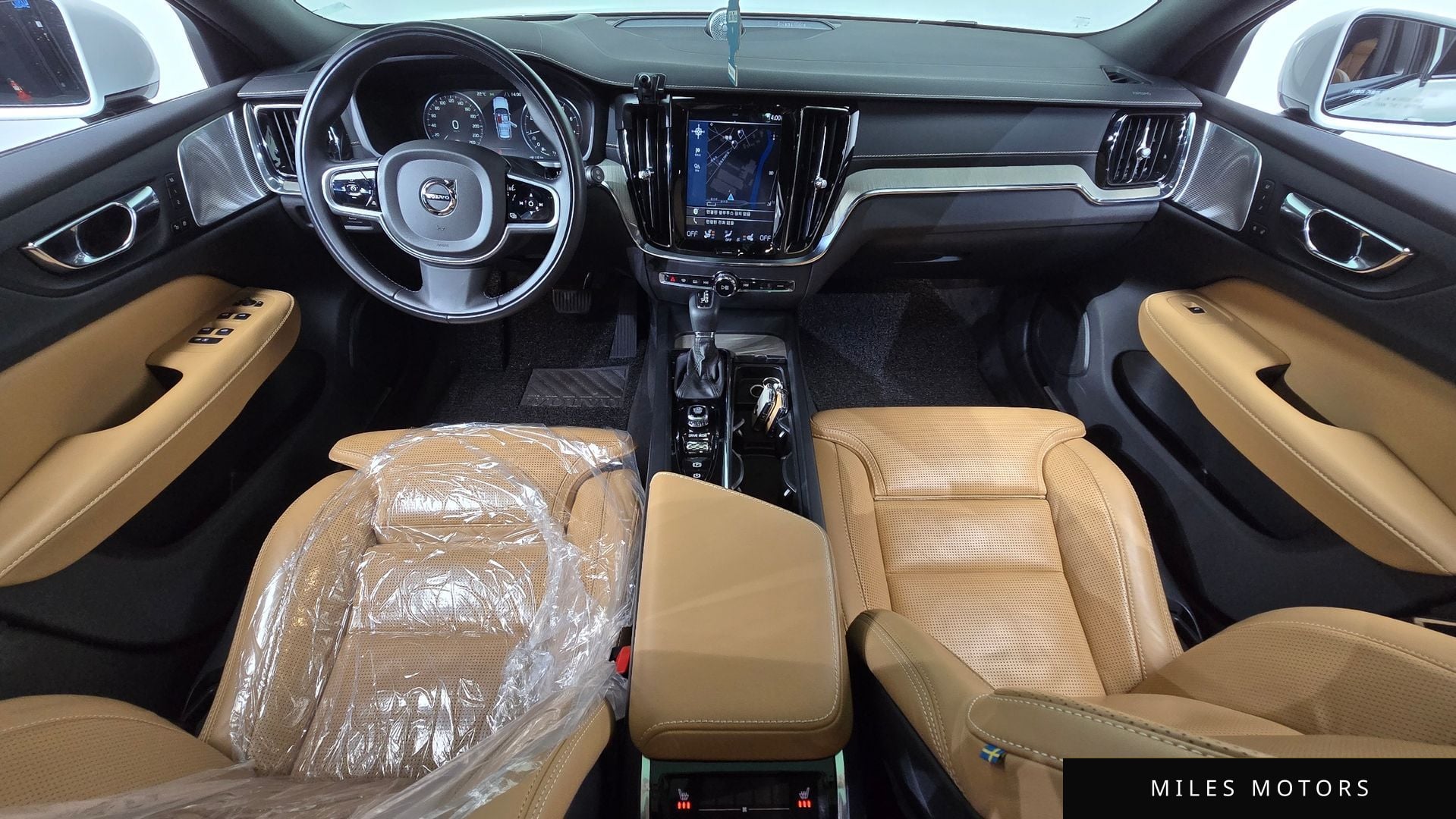 Volvo V60 크로스컨트리 2020 — миниатюра 7