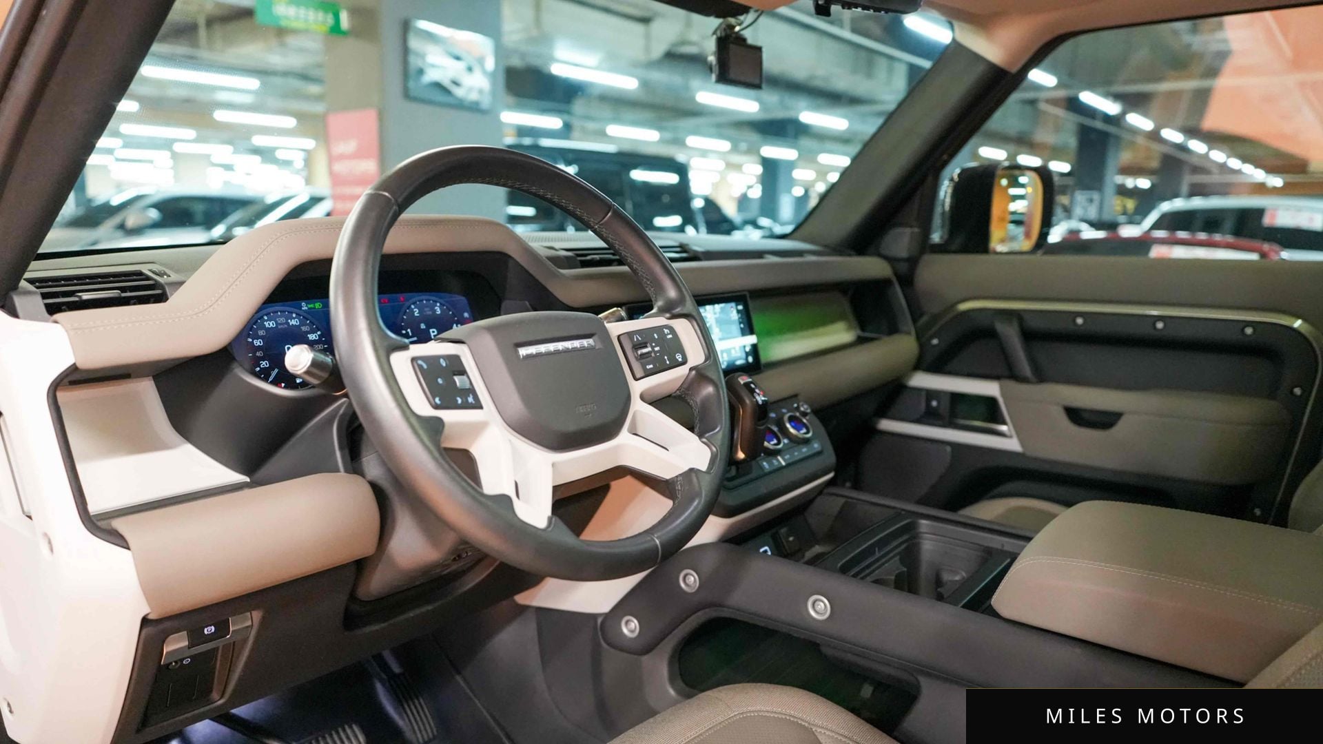 Land Rover Defender 2020 — миниатюра 7