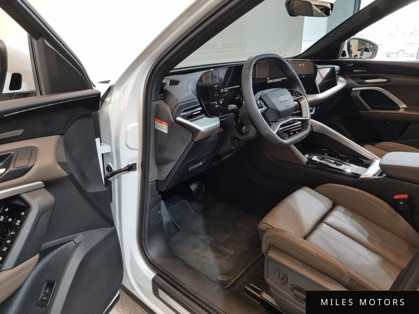 Audi Q5 (80A) 2025 — миниатюра 10