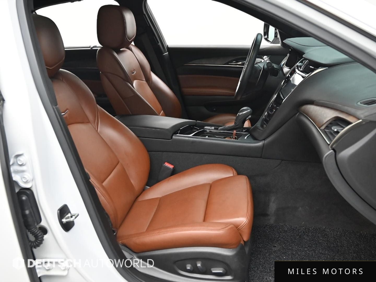 Cadillac CTS 2015 — миниатюра 10