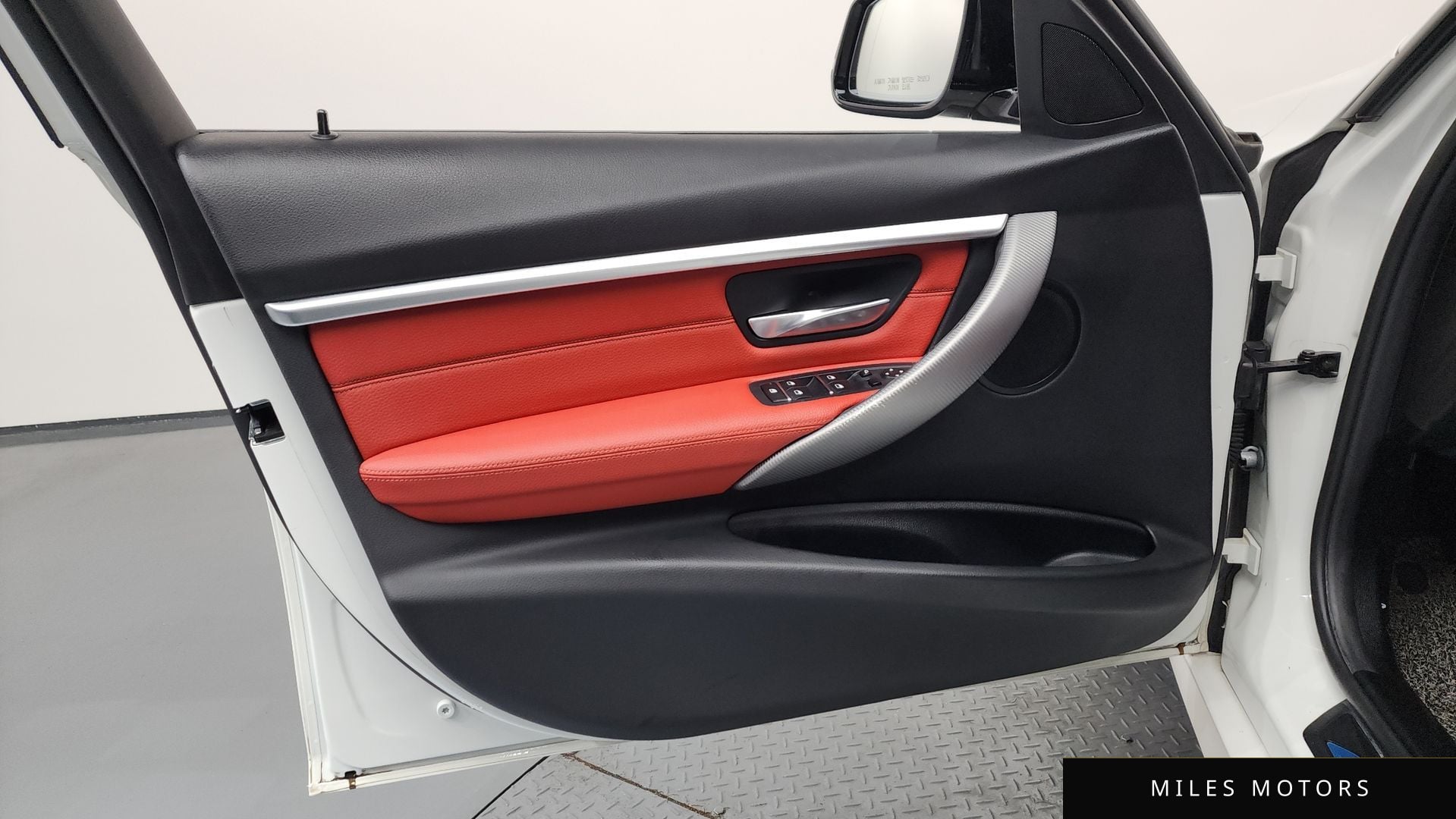 BMW 3시리즈 (F30) 2018 — миниатюра 14