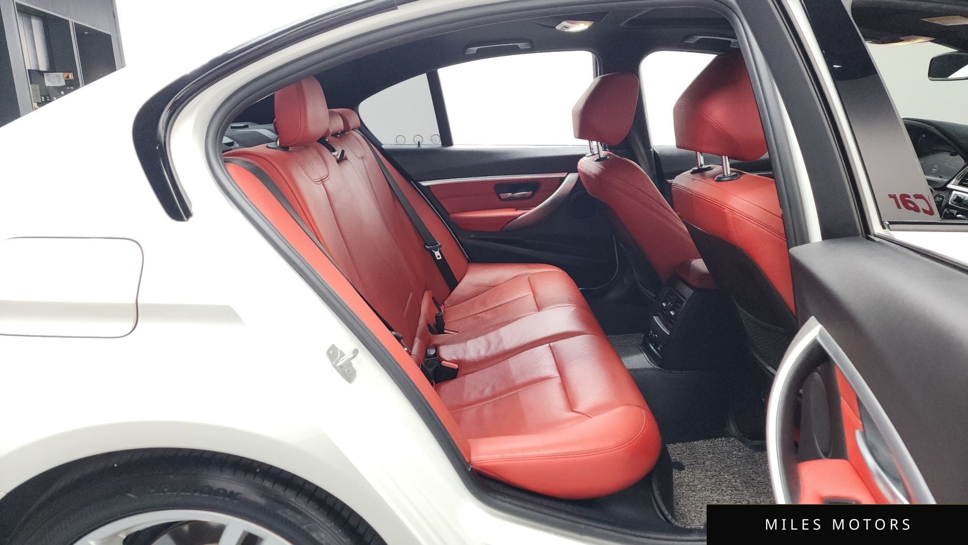 BMW 3시리즈 (F30) 2018 — миниатюра 16