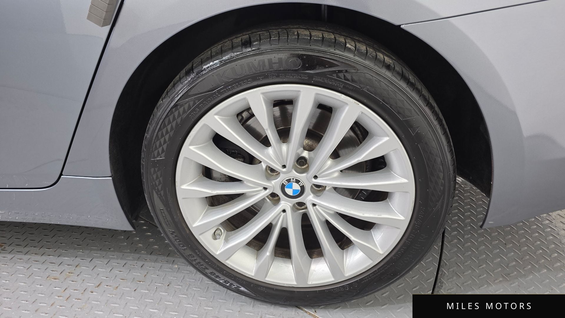 BMW 5 Series (G30) 2018 — миниатюра 7