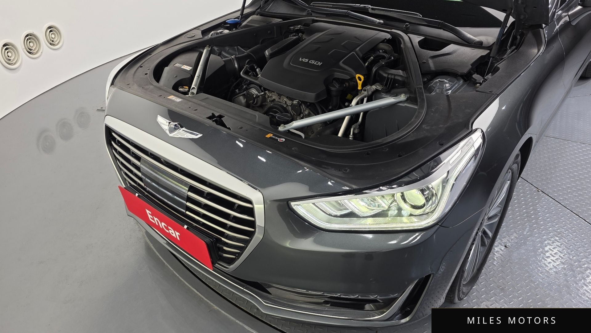 Genesis EQ900 2017 — миниатюра 6