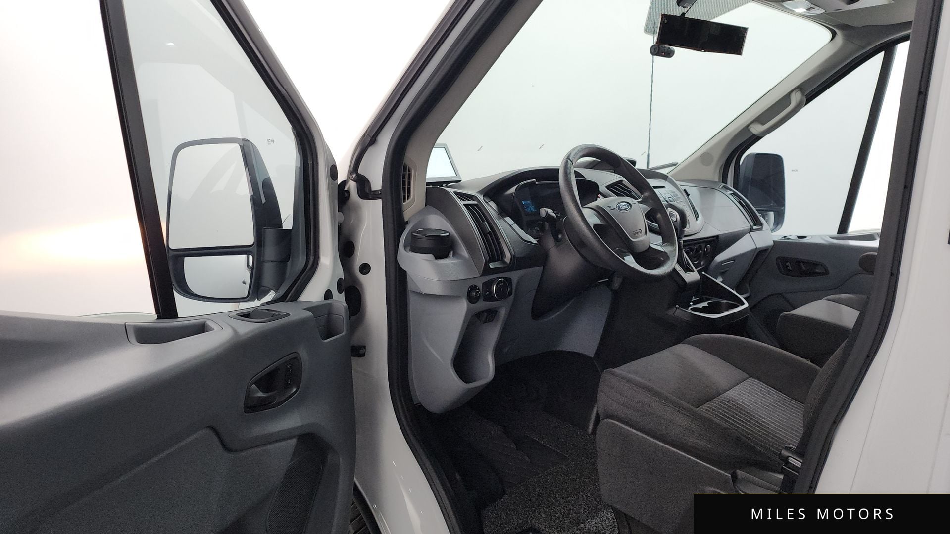 Ford Transit 2015 — миниатюра 10