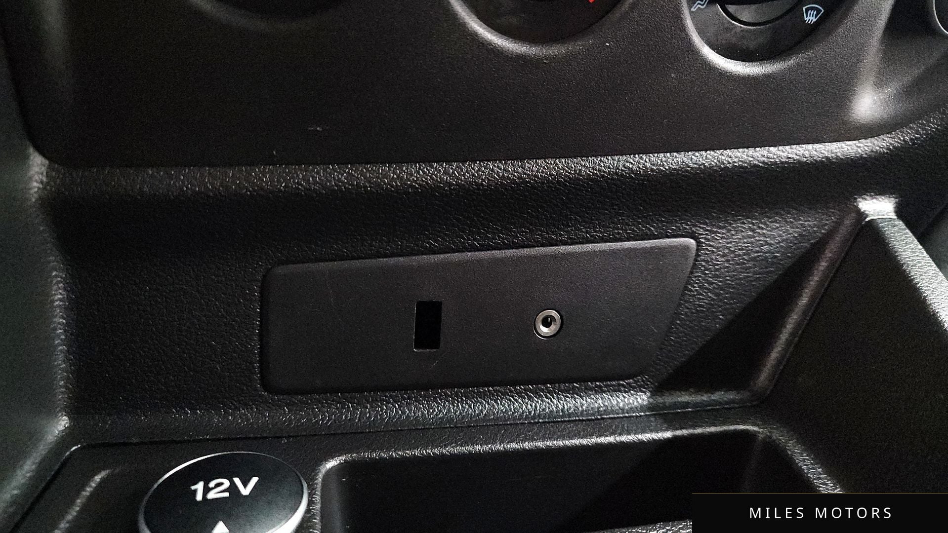 Ford Transit 2015 — миниатюра 13
