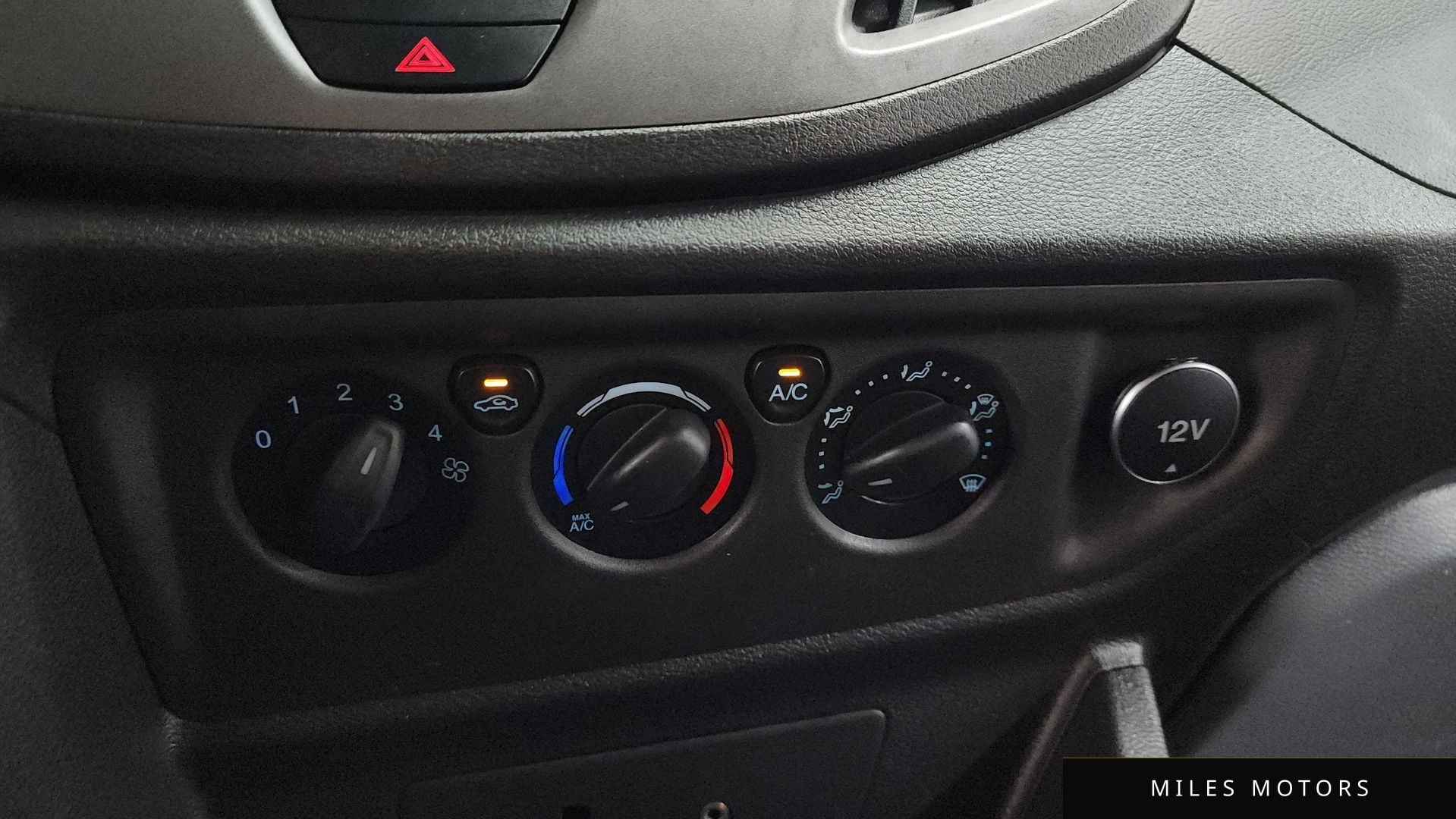 Ford Transit 2015 — миниатюра 16