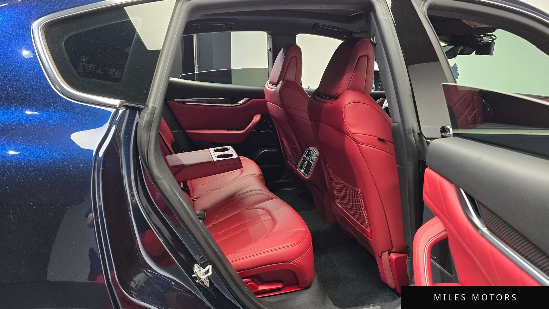 Maserati 르반떼 2020 — миниатюра 17