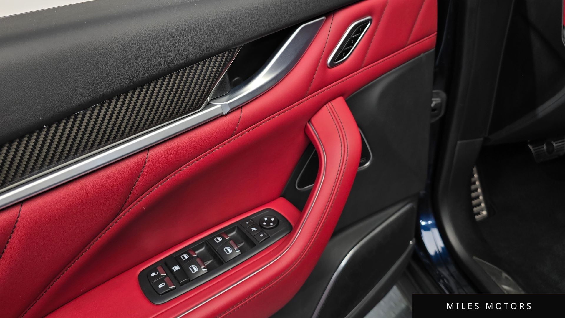 Maserati 르반떼 2020 — миниатюра 33