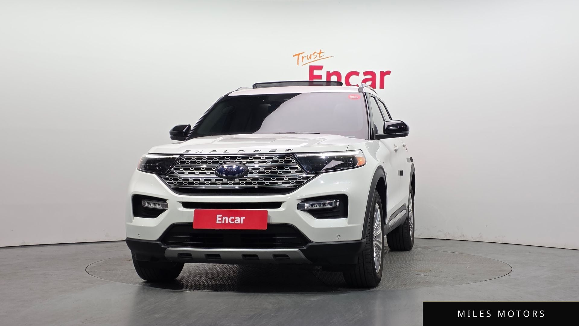 Ford Explorer 2021 — миниатюра 3