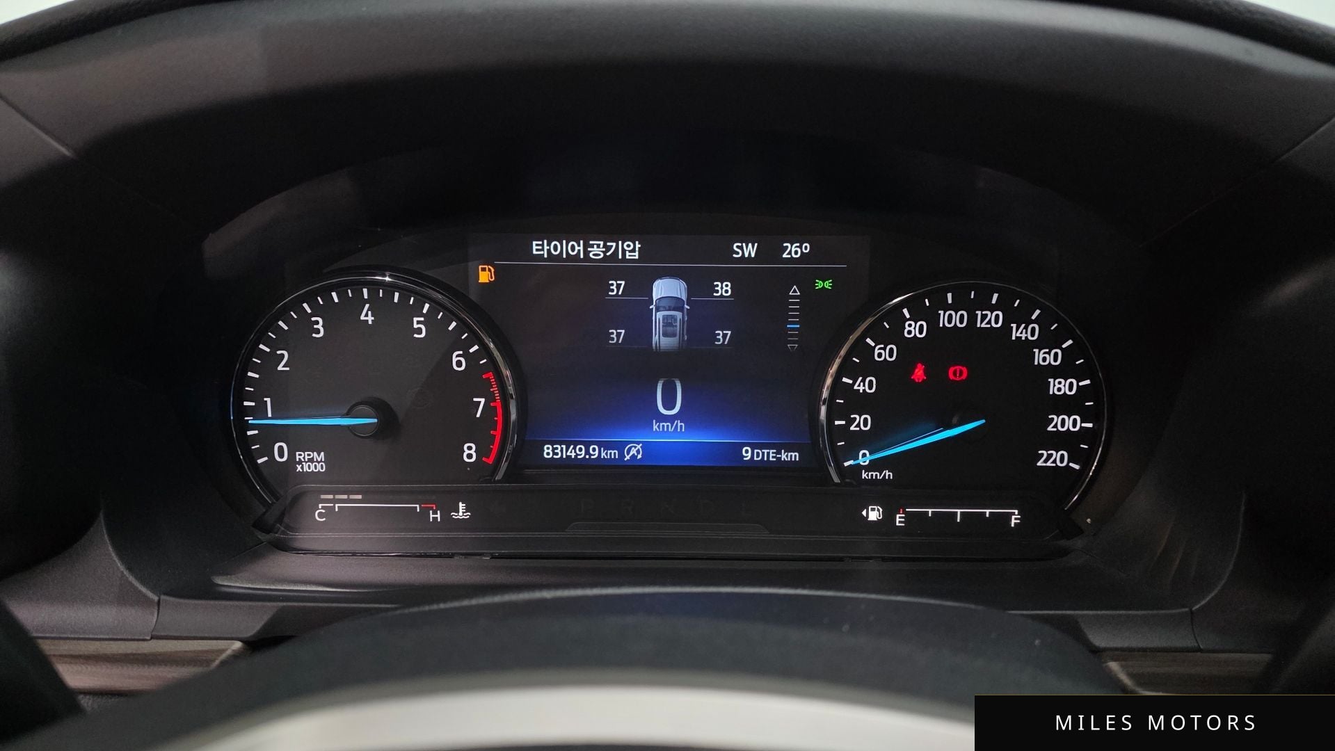 Ford Explorer 2021 — миниатюра 11