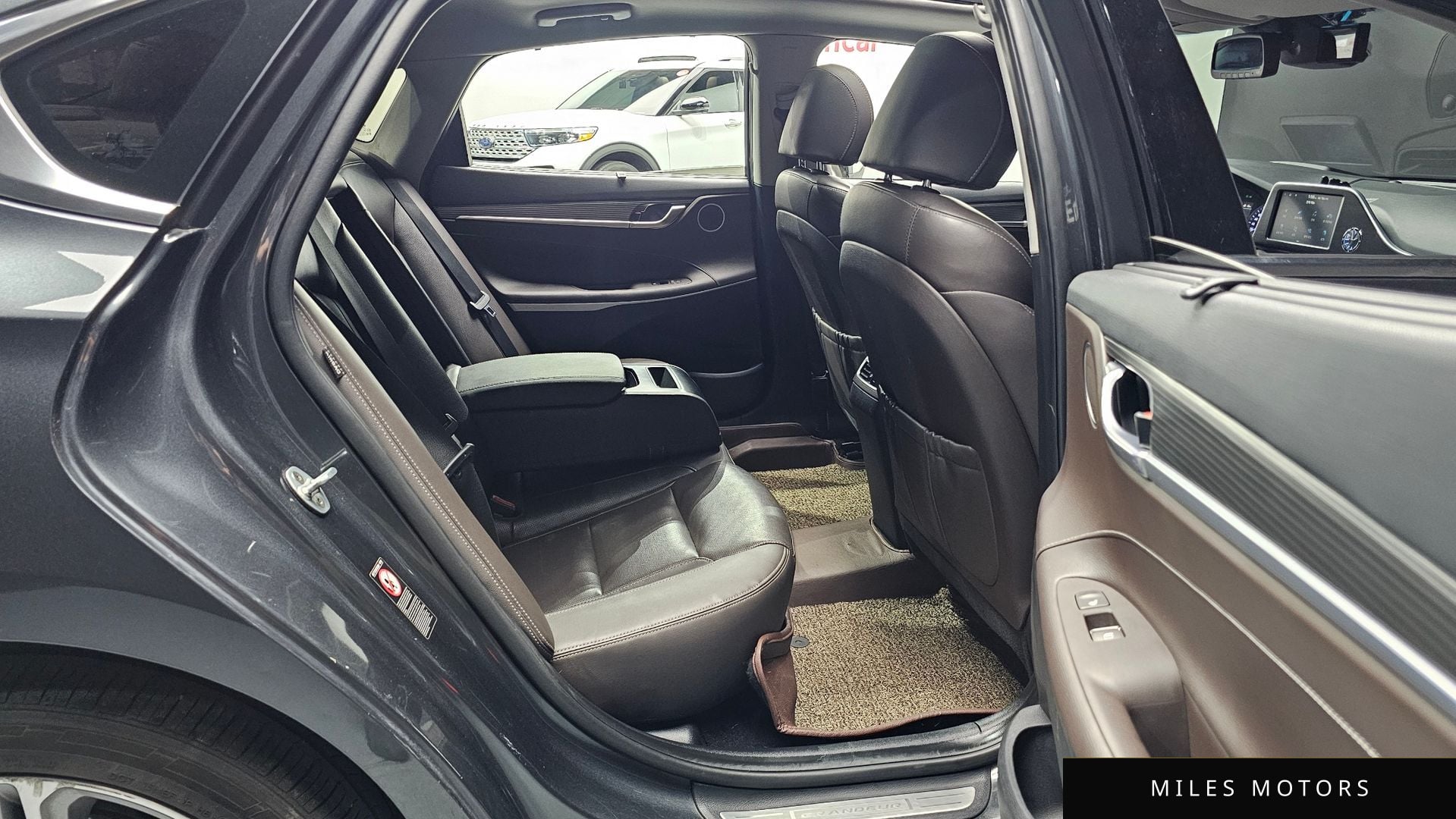 Hyundai Grandeur 2019 — миниатюра 11