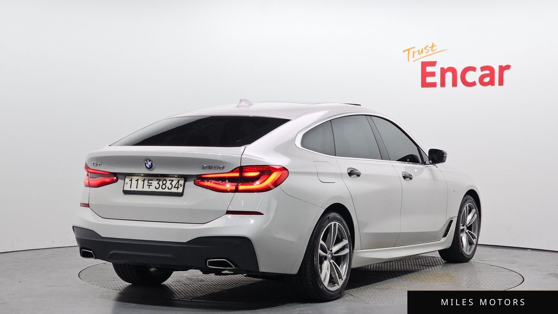 BMW 6 Series GT (G32) 2020 — миниатюра 2
