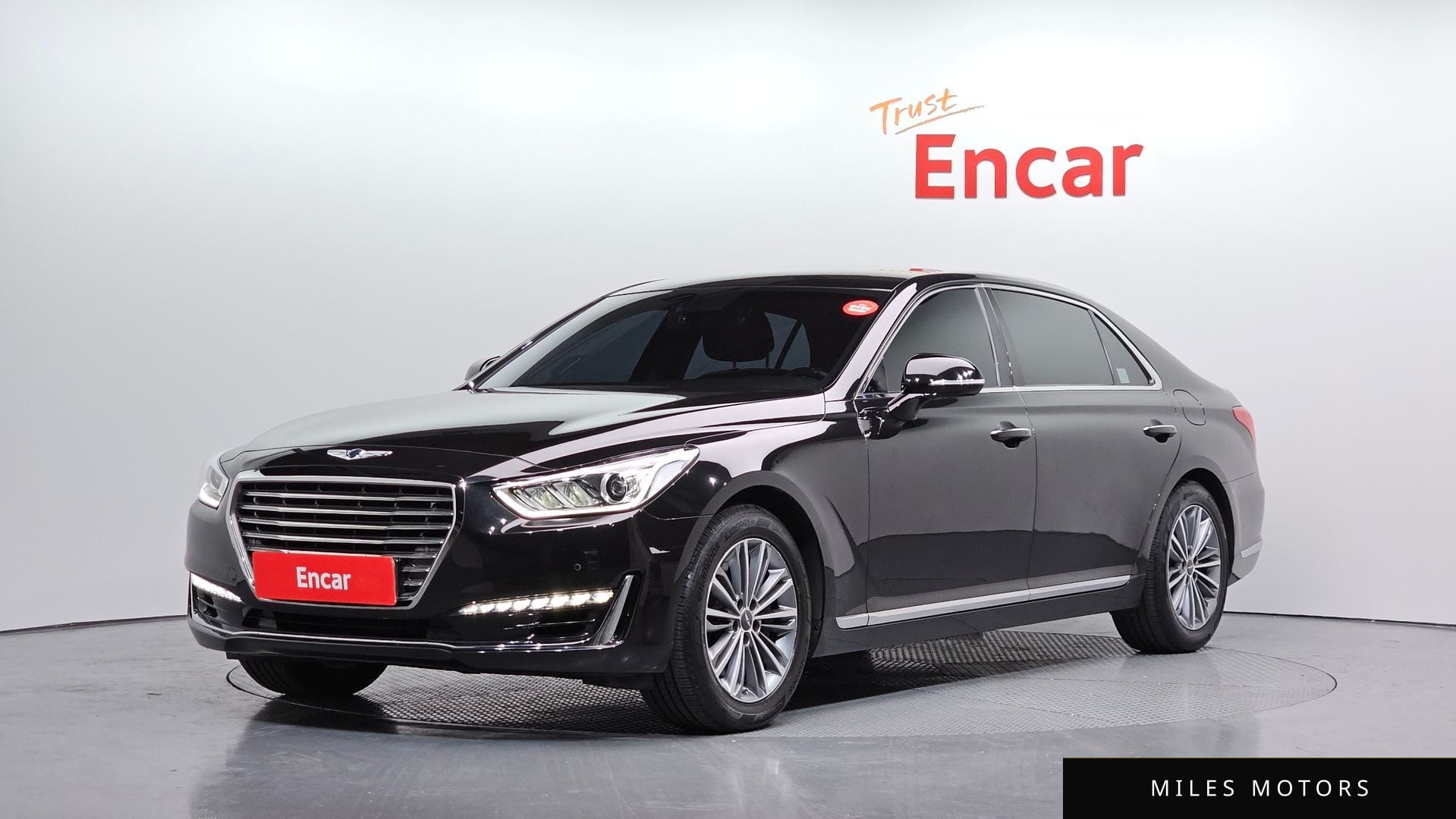 Genesis EQ900 2018