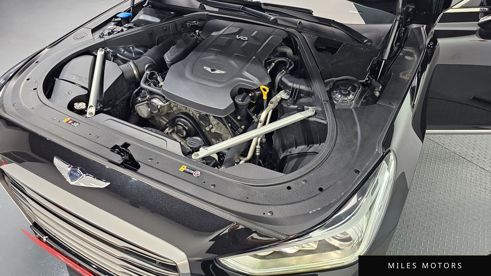 Genesis EQ900 2018 — миниатюра 6
