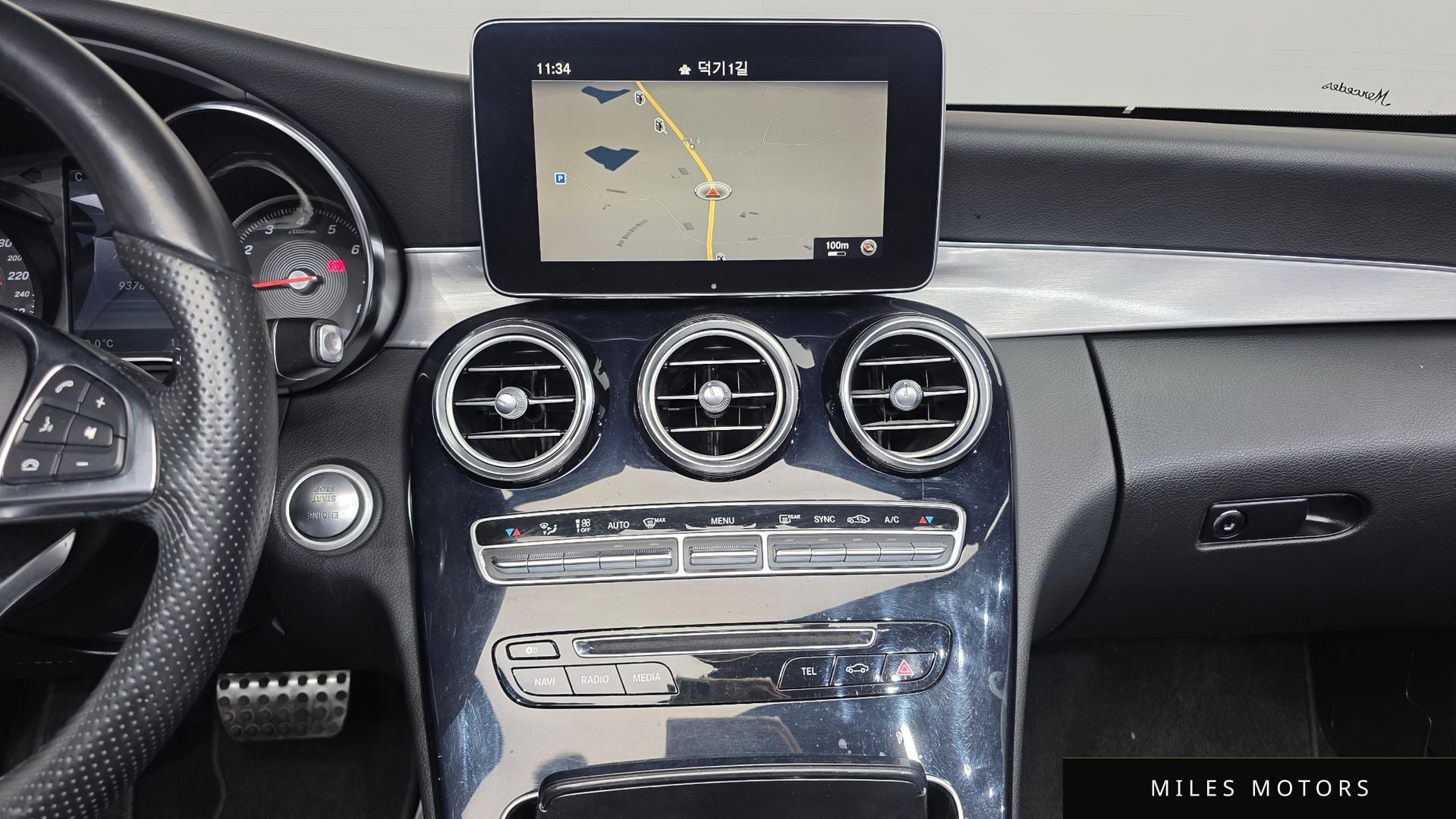 Mercedes-Benz C-Class W205 2017 — миниатюра 17
