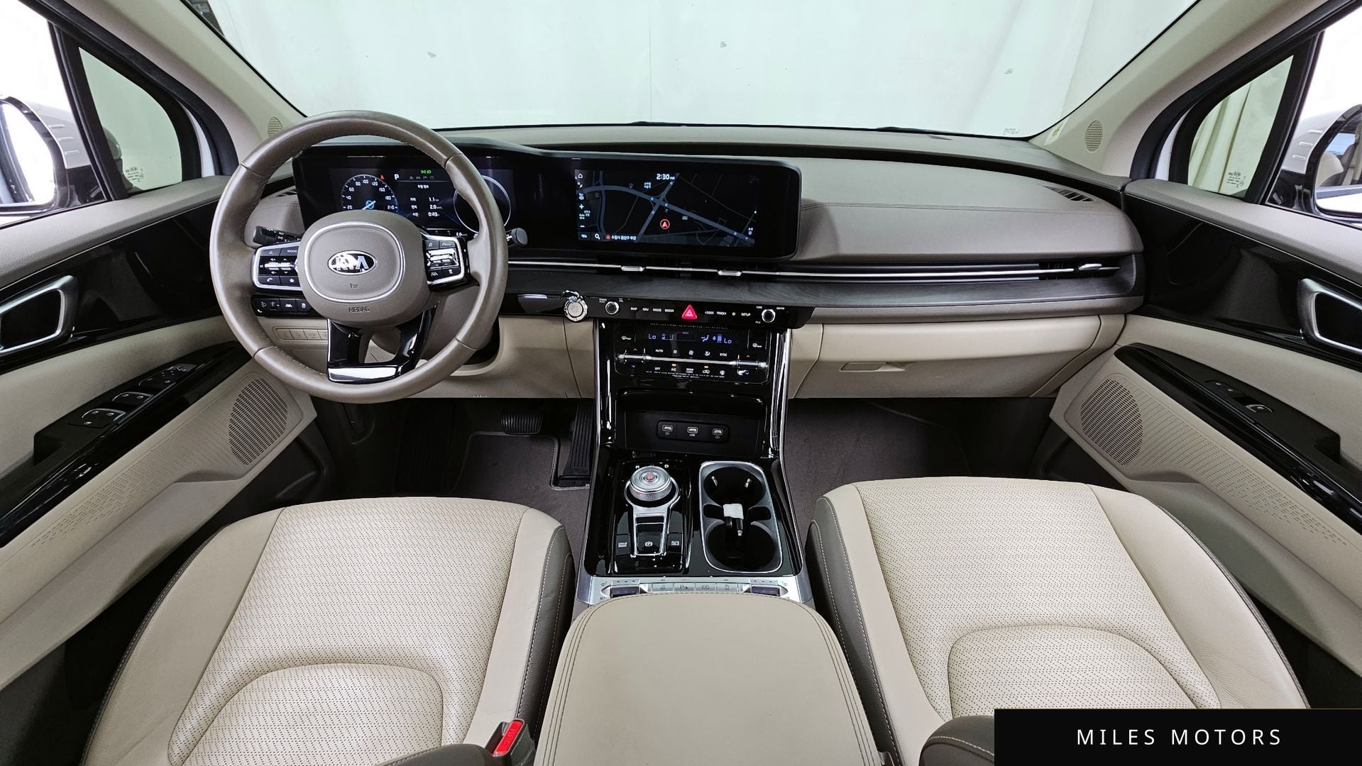 Kia Carnival 2021 — миниатюра 10