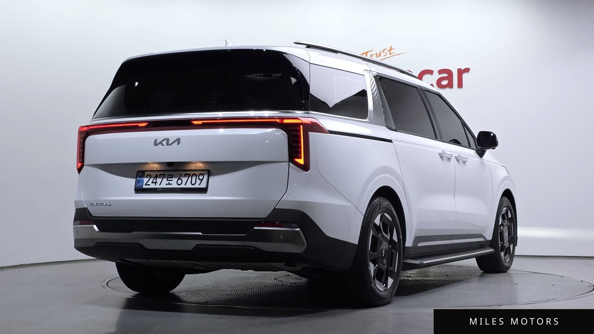 Kia Canival 2025 — миниатюра 2