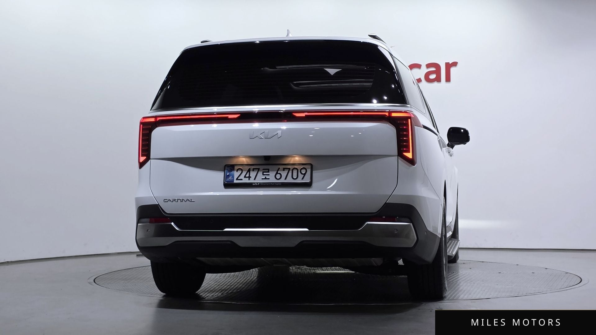 Kia Canival 2025 — миниатюра 4