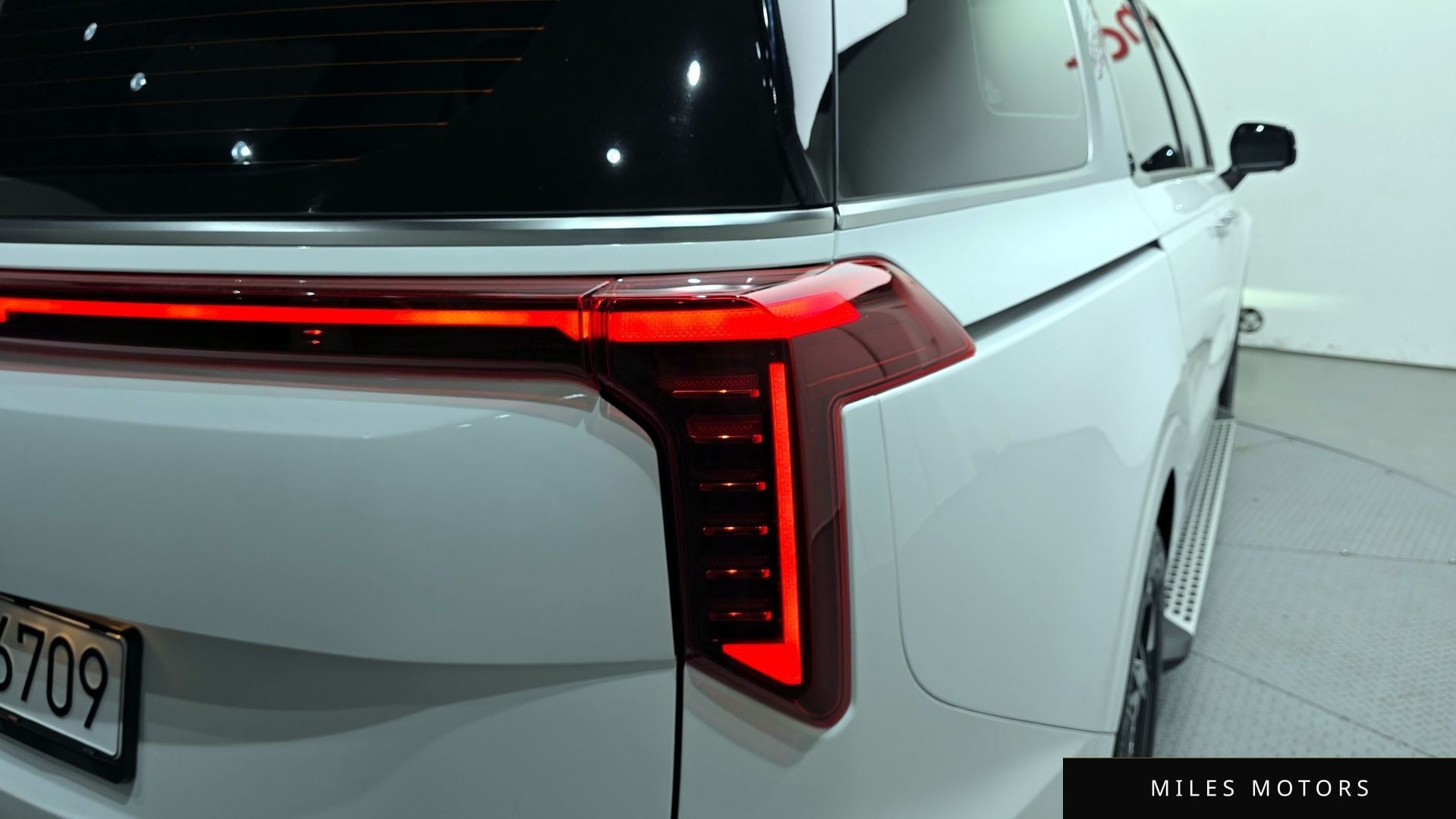 Kia Canival 2025 — миниатюра 9