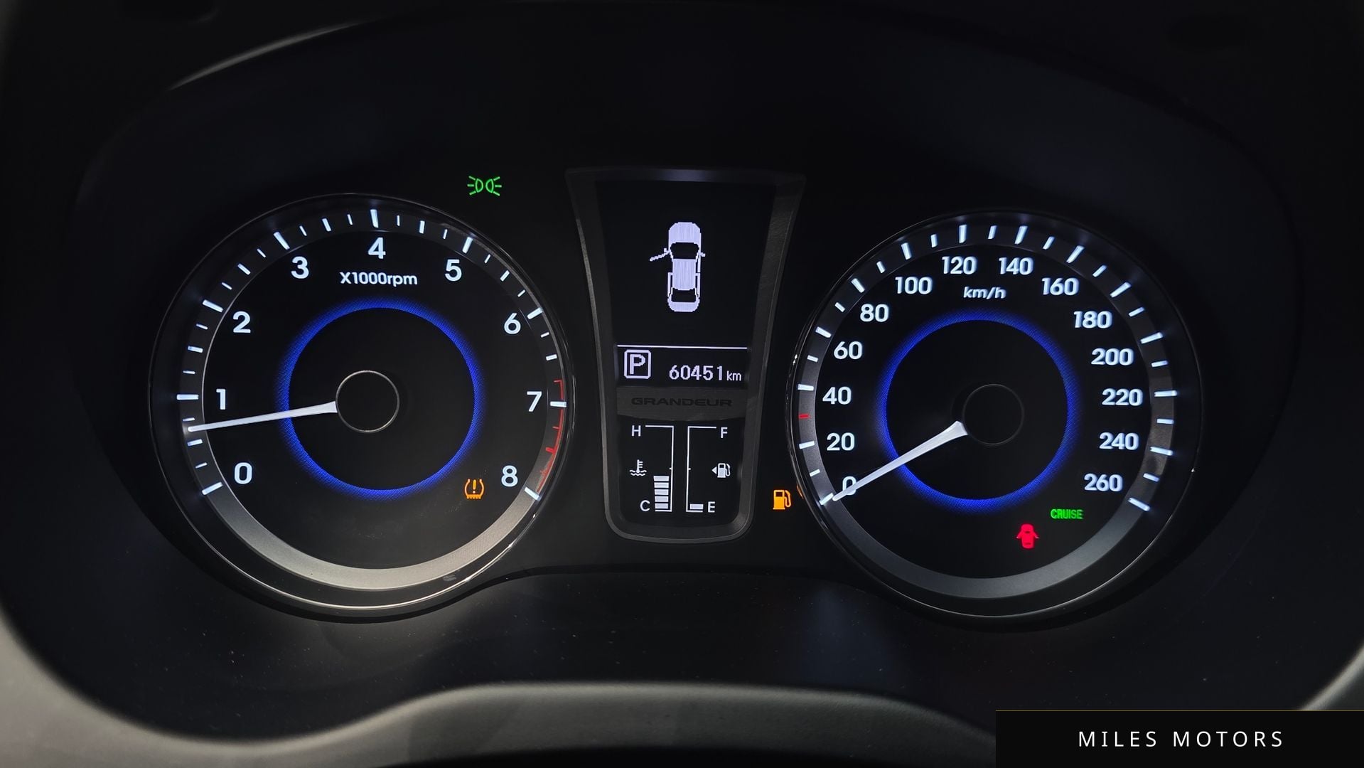 Hyundai Grandeur 2011 — миниатюра 8