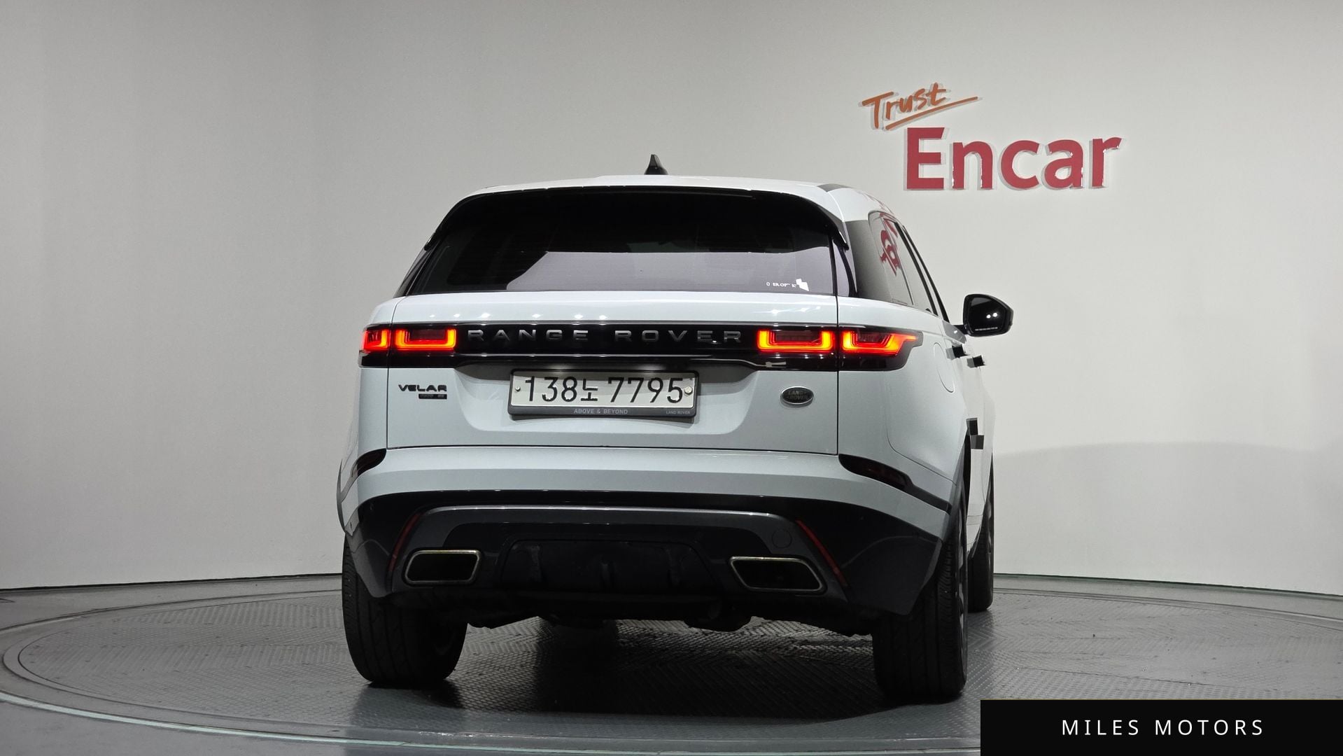 Land Rover Range Rover Velar 2018 — миниатюра 4