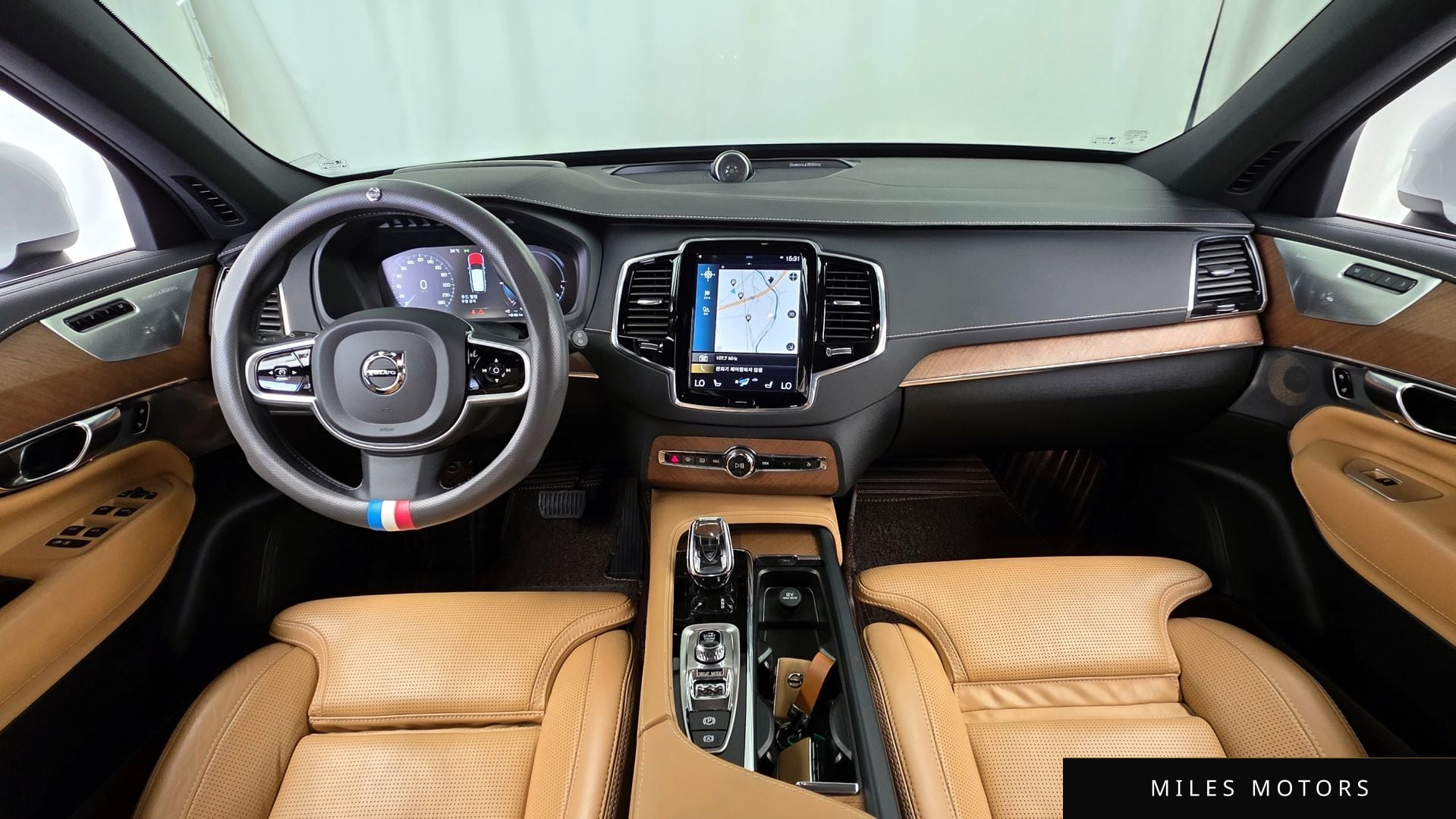 Volvo XC90 2020 — миниатюра 10