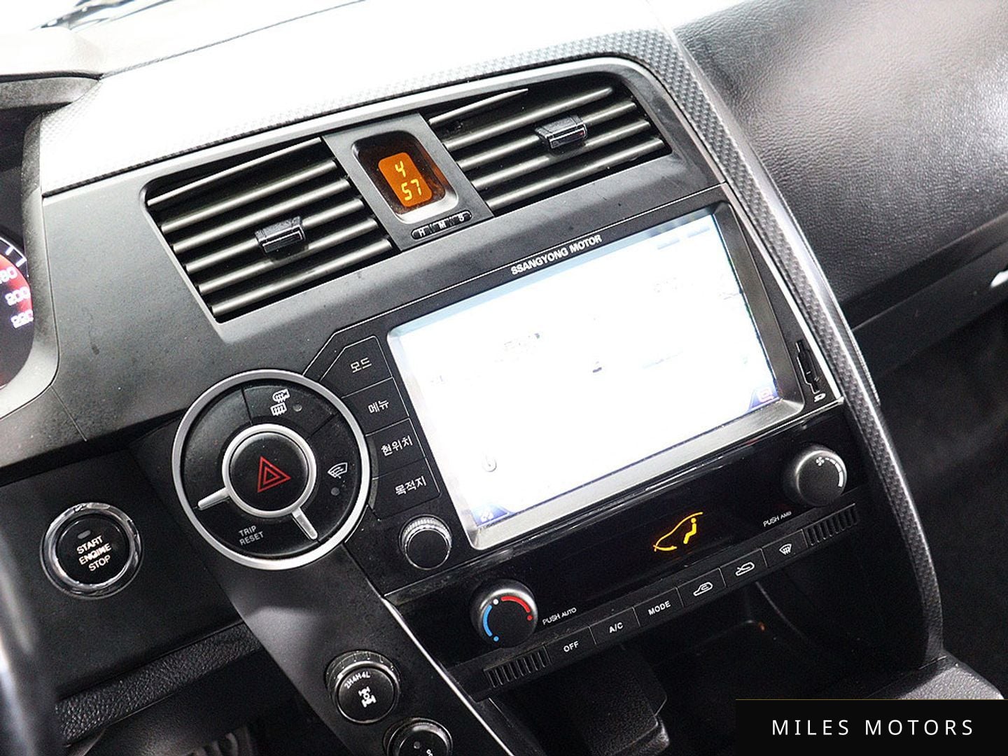 KG Mobility KORANDO 2016 — миниатюра 9