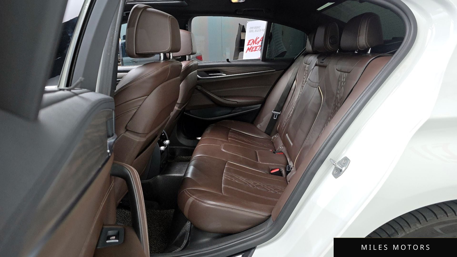 BMW 5 Series (G30) 2018 — миниатюра 18