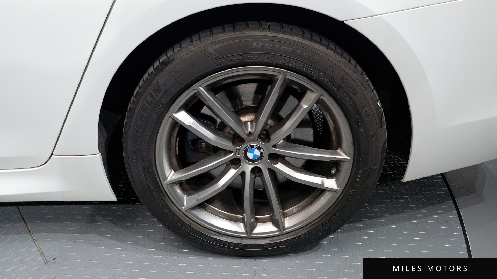 BMW 5 Series (G30) 2018 — миниатюра 7