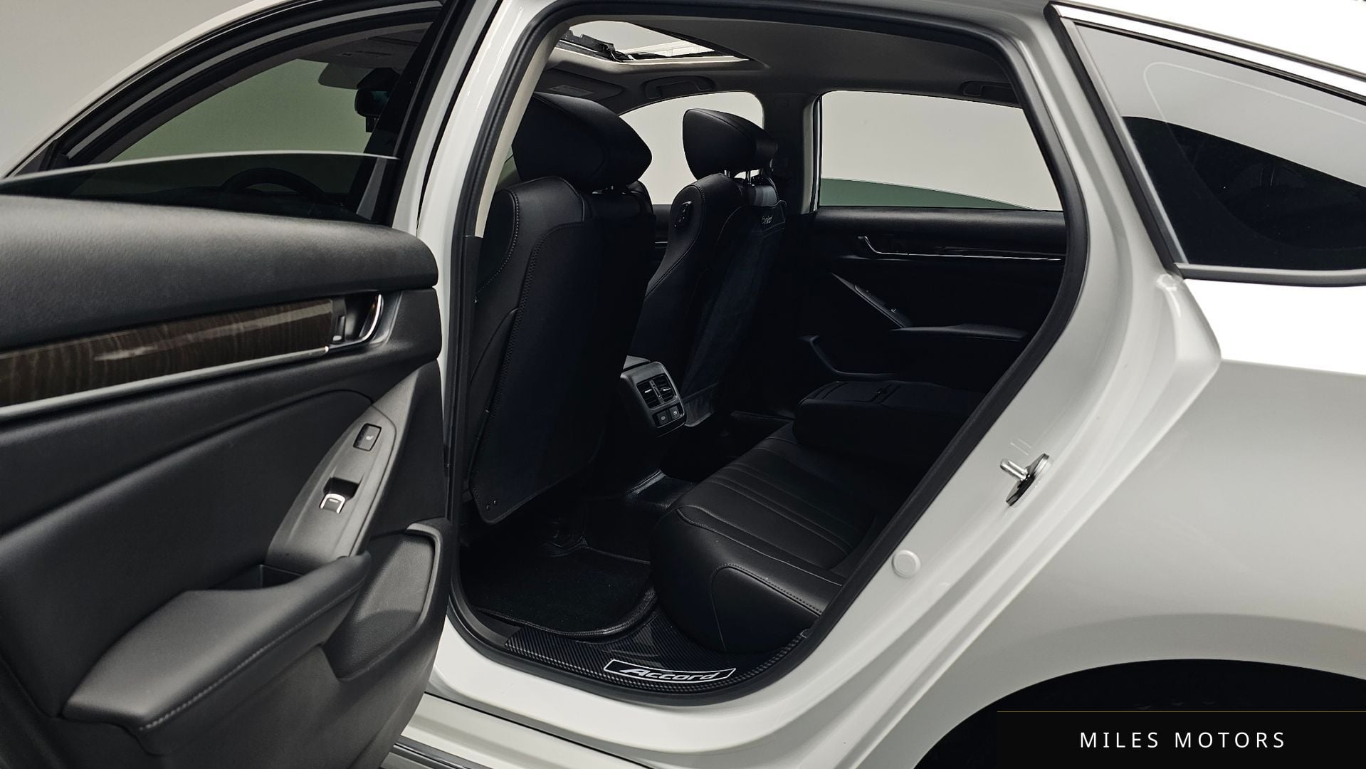 Honda 어코드 2022 — миниатюра 17