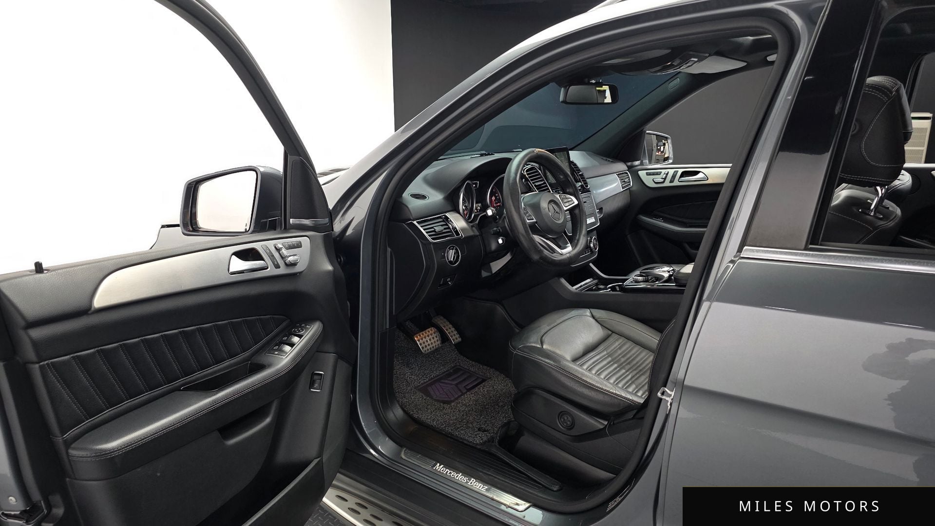 Mercedes-Benz GLE-Class W166 2017 — миниатюра 10