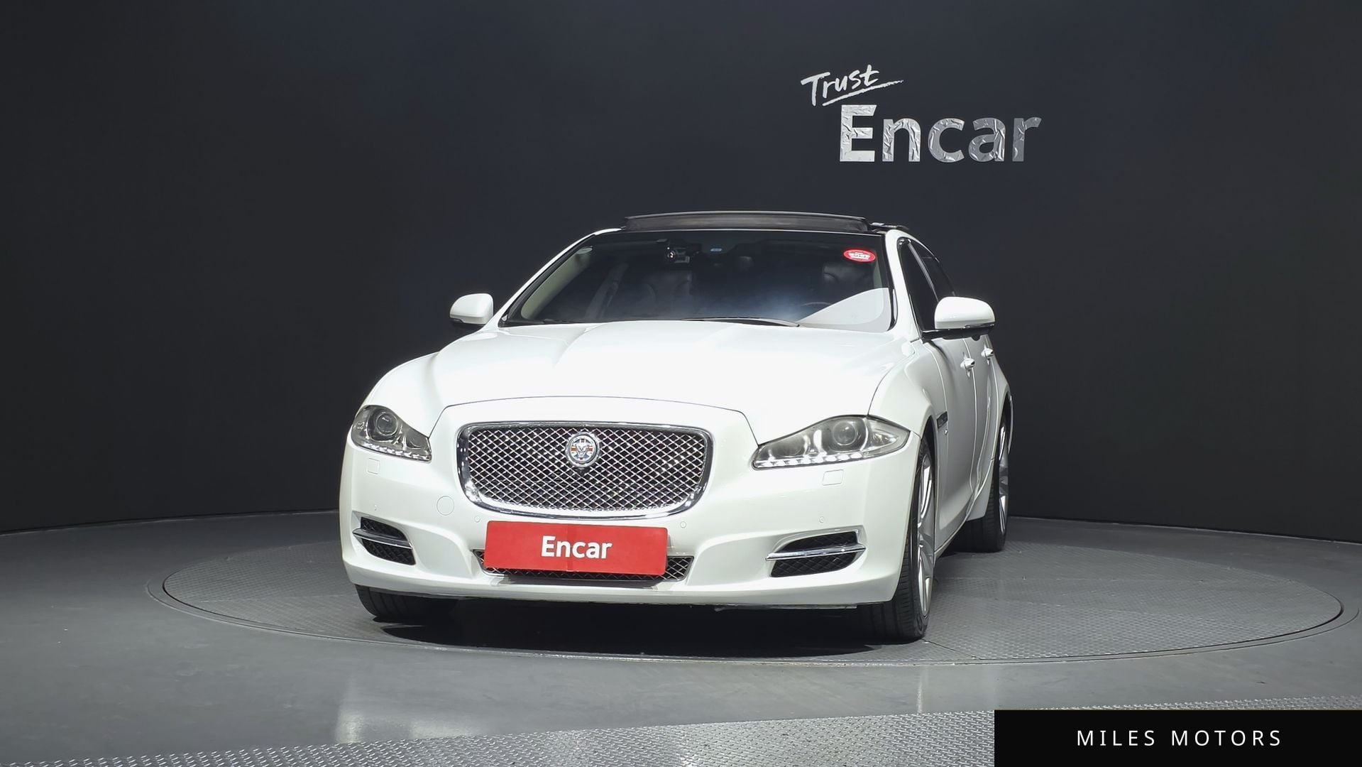 Jaguar All New XJ 2015 — миниатюра 3