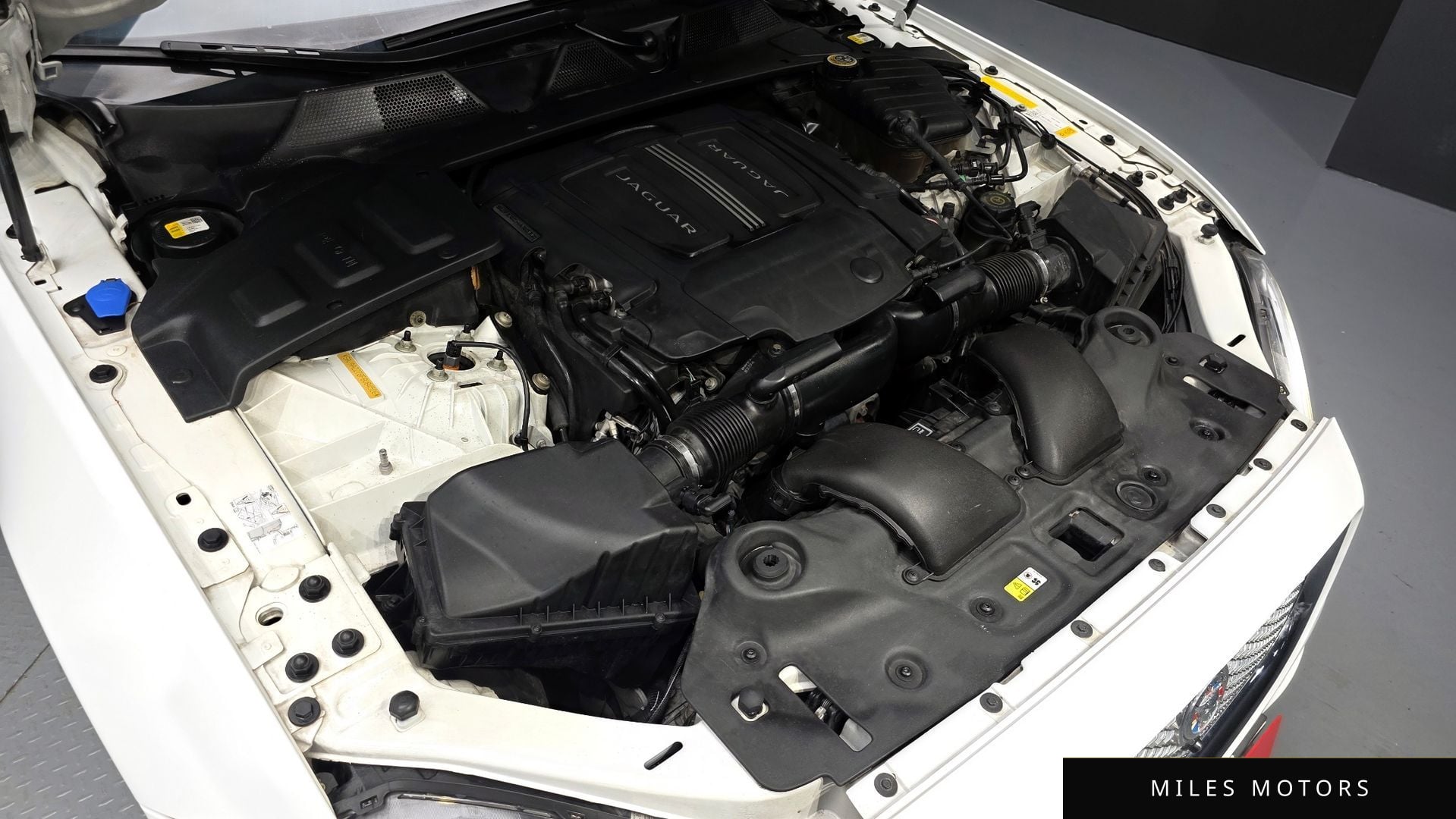 Jaguar All New XJ 2015 — миниатюра 6