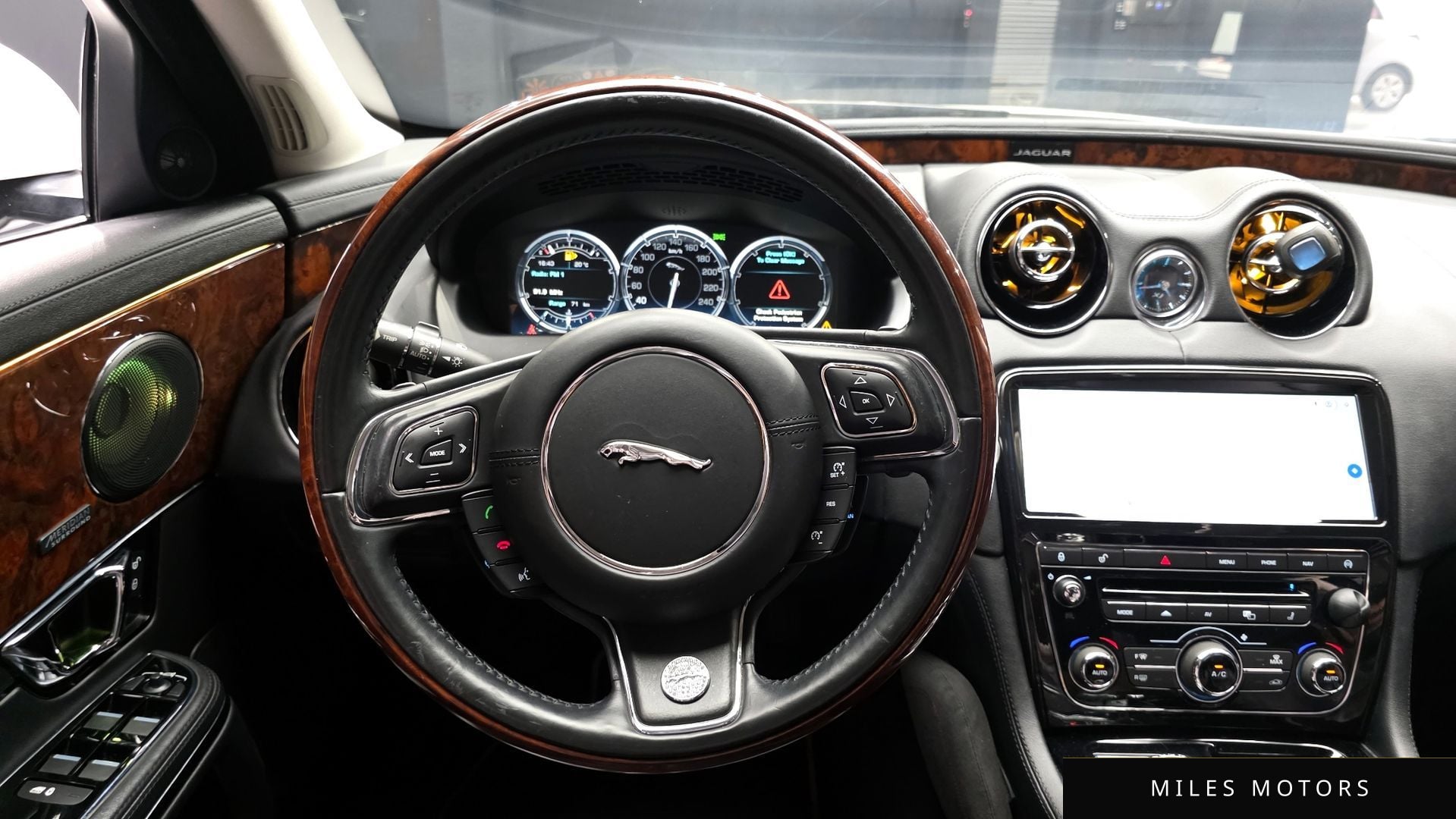 Jaguar All New XJ 2015 — миниатюра 13