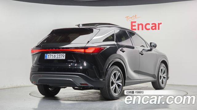 Лексус RX350h 2026 — миниатюра 2