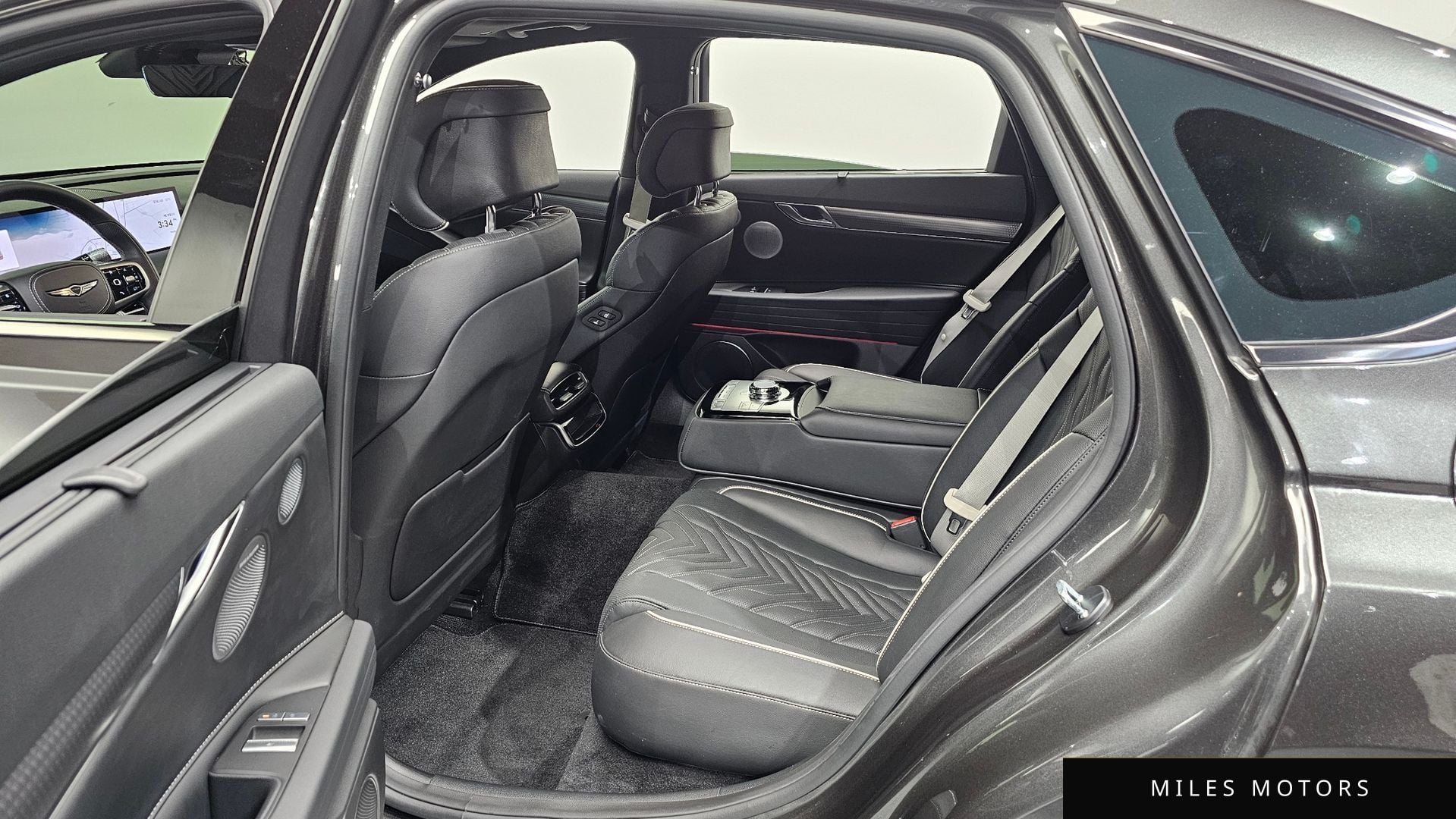 Genesis G80 (RG3) 2025 — миниатюра 17