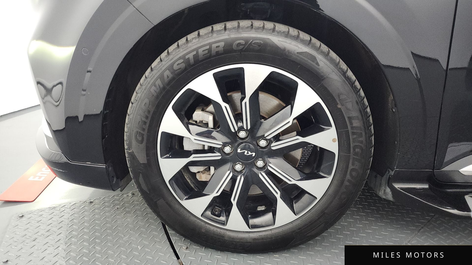 Kia Carnival 2023 — миниатюра 5