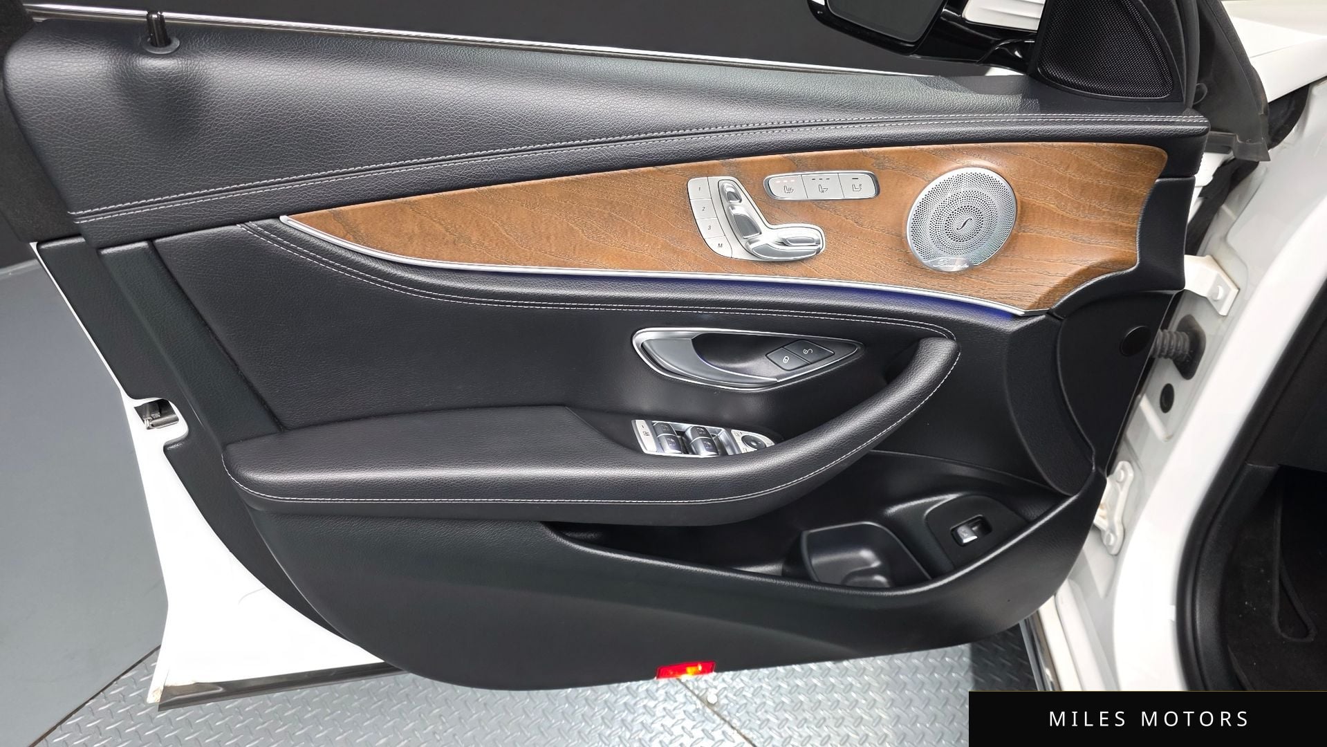 Mercedes-Benz E-Class W213 2020 — миниатюра 14