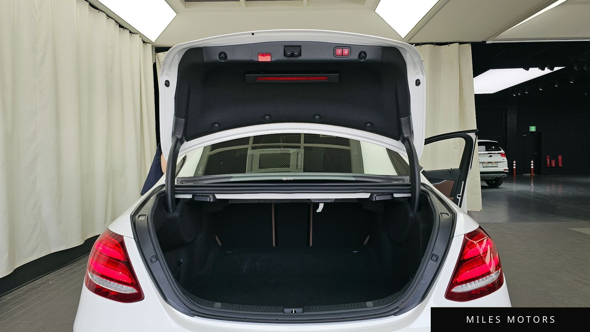 Mercedes-Benz E-클래스 W213 2020 — миниатюра 26