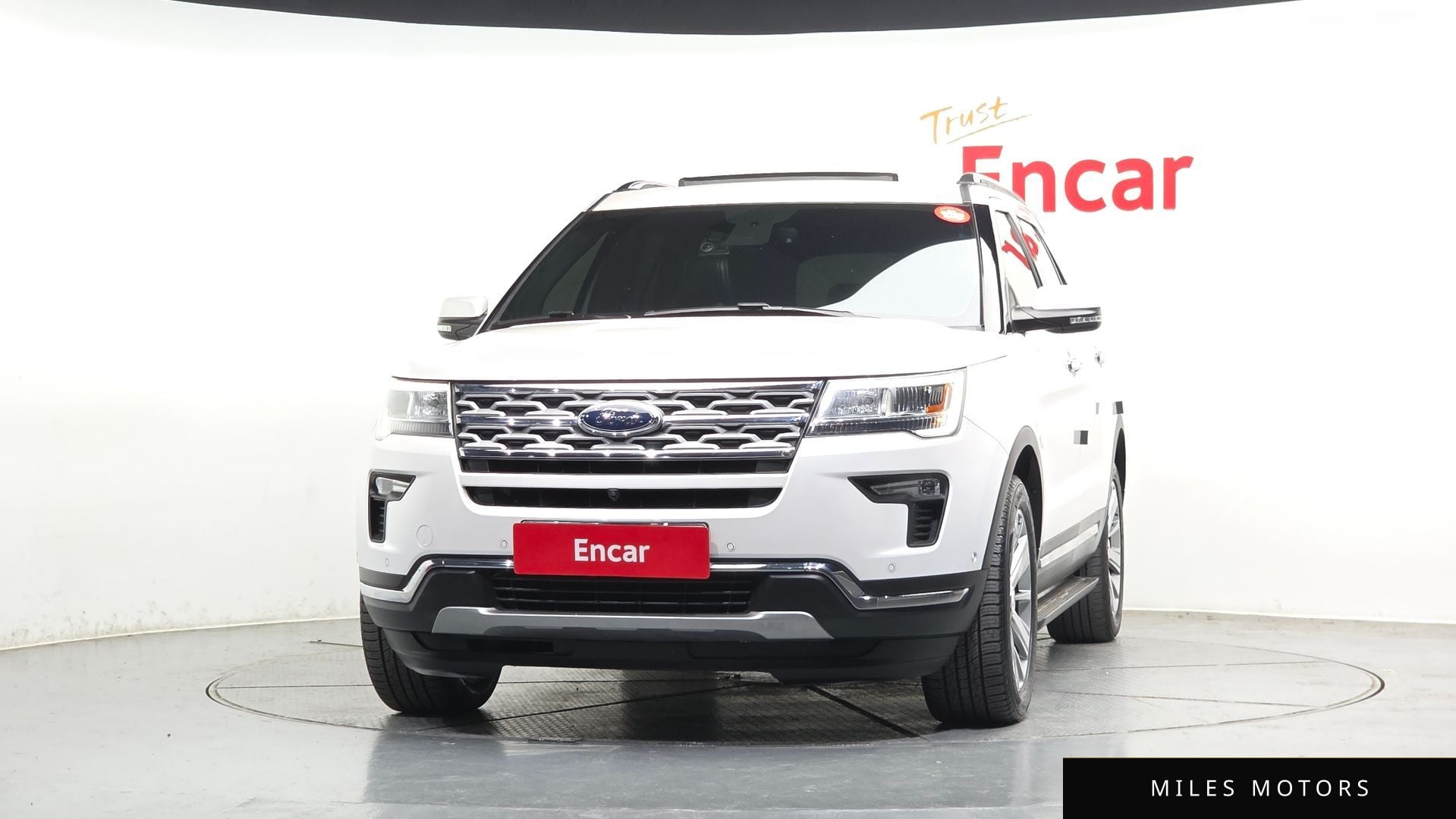 Ford Explorer 2018 — миниатюра 3