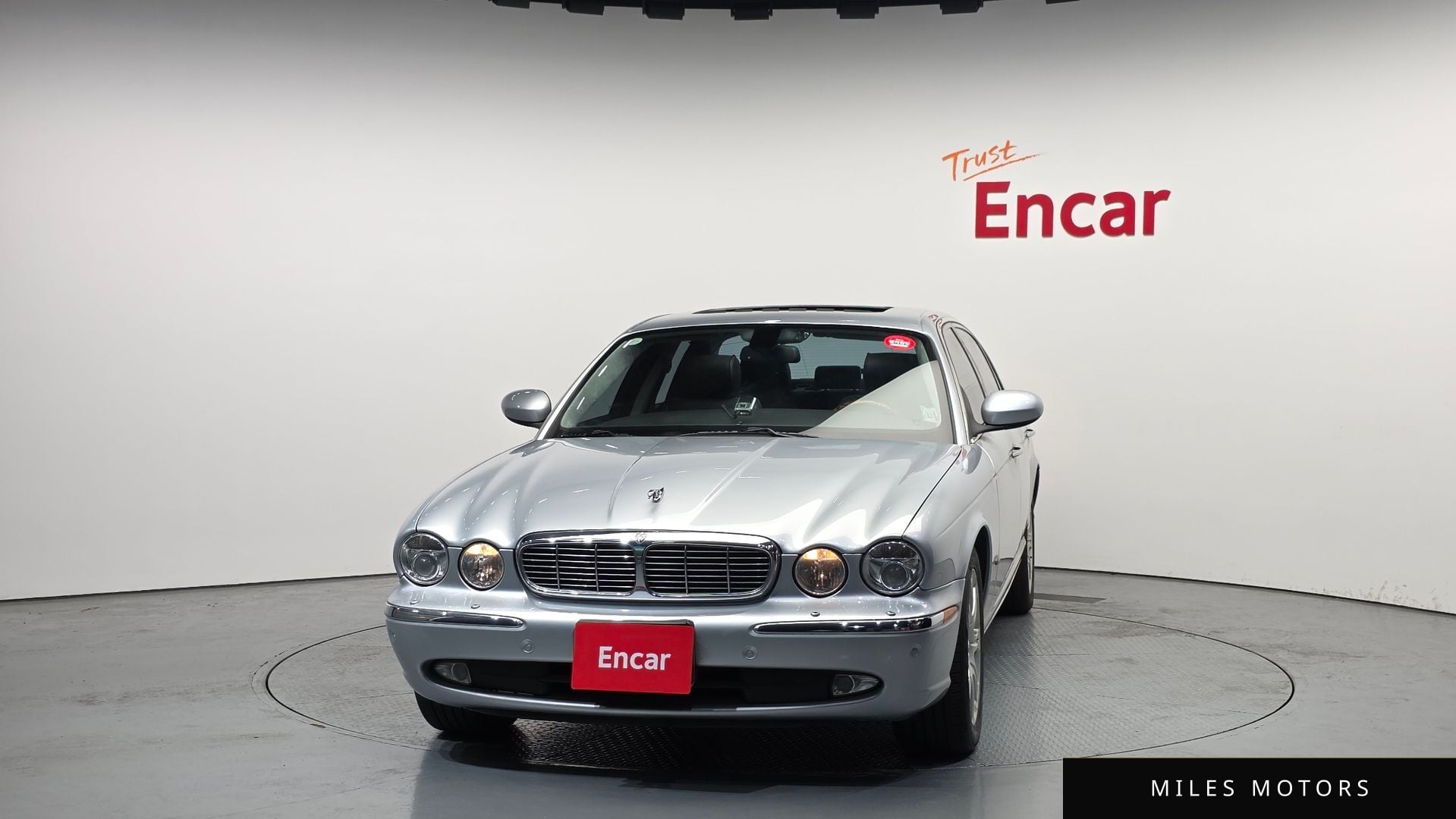 Jaguar XJ-8 2006 — миниатюра 3
