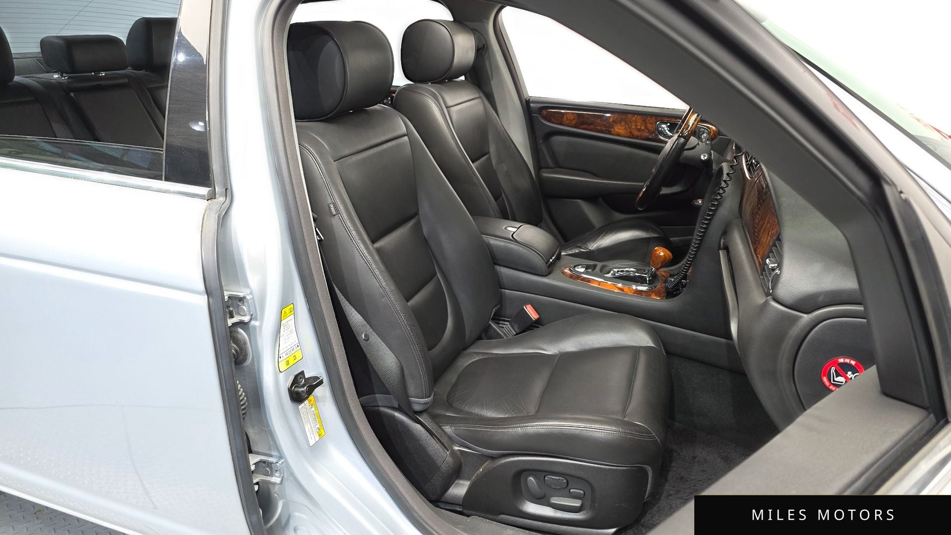 Jaguar XJ-8 2006 — миниатюра 12