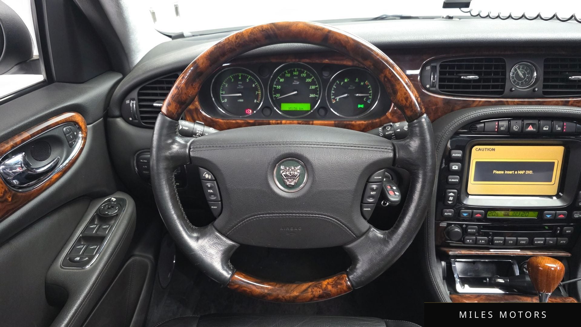 Jaguar XJ-8 2006 — миниатюра 14