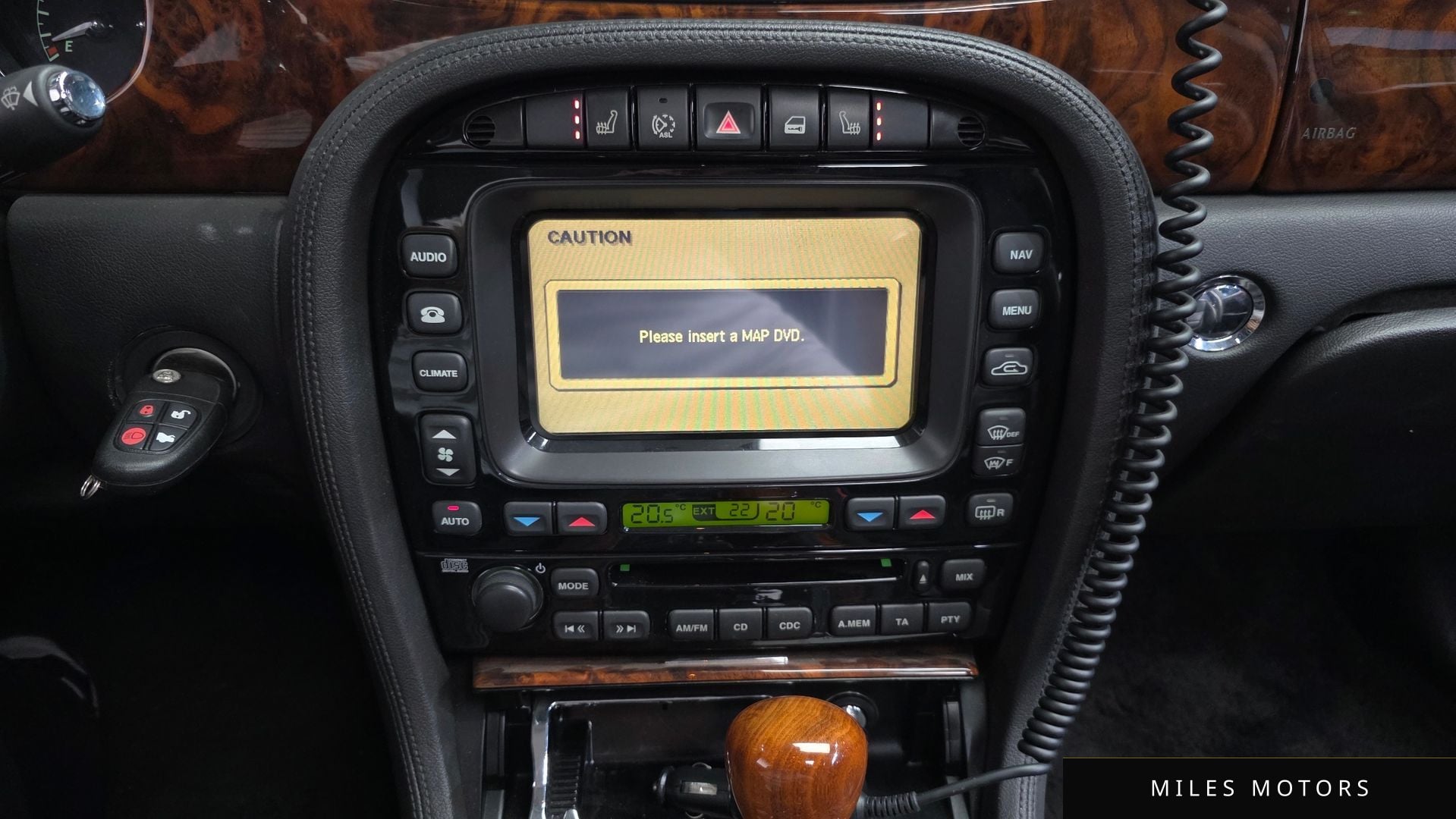 Jaguar XJ-8 2006 — миниатюра 16