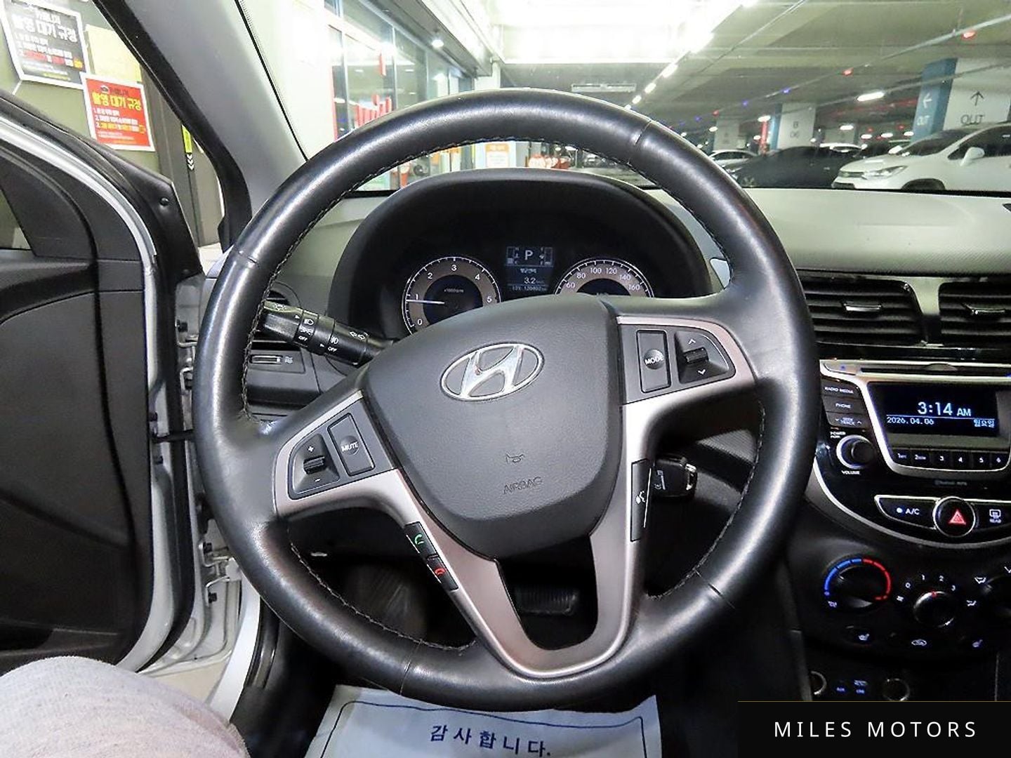 Hyundai 엑센트(신형) 2017 — миниатюра 8