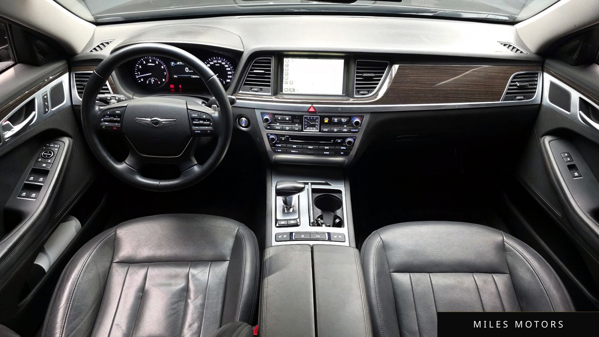 Genesis G80 2017 — миниатюра 8